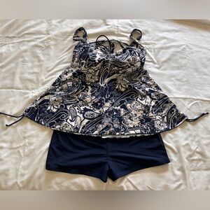 Hilor Tankini 2 piece Bathing Suit in Navy Blue size 22